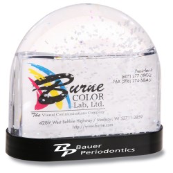 View a larger, more detailed picture of the Gift Card Snow Globe