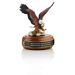 View a larger, more detailed picture of the Paramount Porcelain Eagle Award