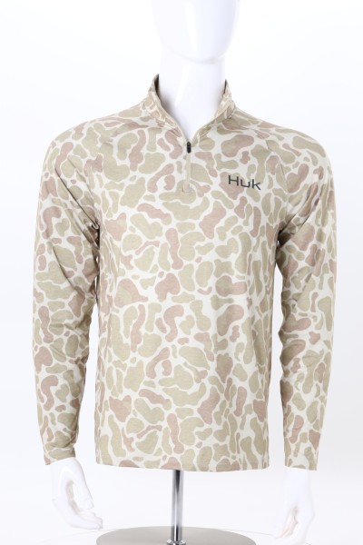 Huk Airweight Printed 1/4-Zip Pullover 360 View