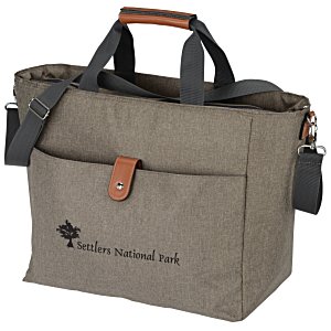 4 Person Tote Picnic Set Main Image