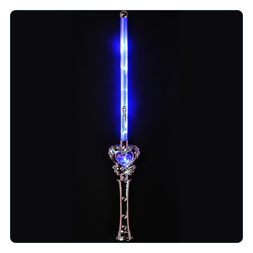 Blue Jewel Heart Wand Main Image