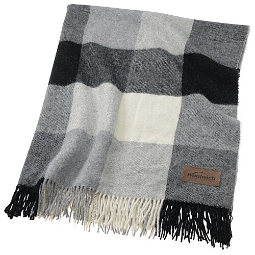 Fringe Edge Throw Blanket Main Image