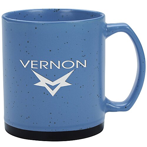 Darien Coffee Mug - 20 oz - Deep Etch Main Image