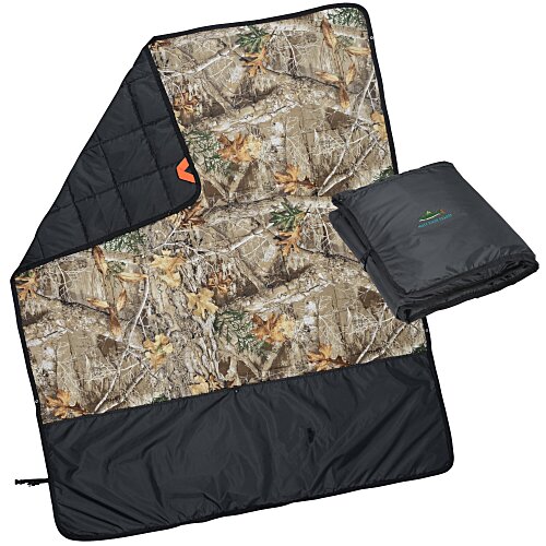 Realtree Edge Ridgeline Insulated Blanket Main Image