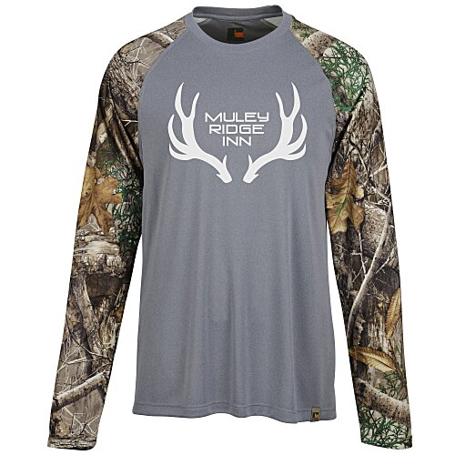 Realtree Colorblock Performance Long Sleeve T-Shirt Main Image
