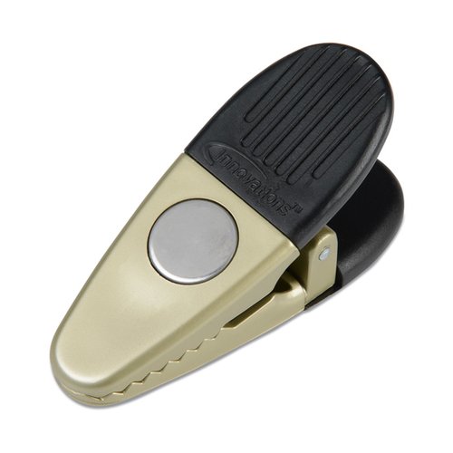 Additional Image 2 - a black and tan clip