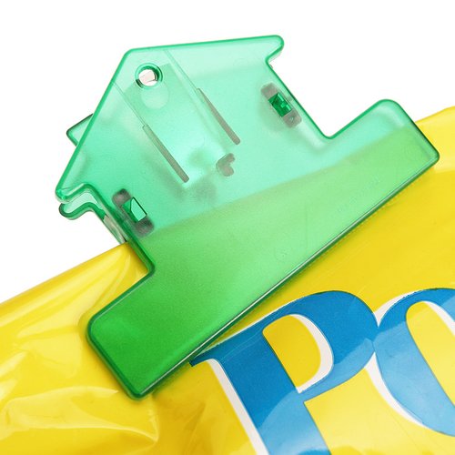 Additional Image 1 - a green clip on a yellow bag