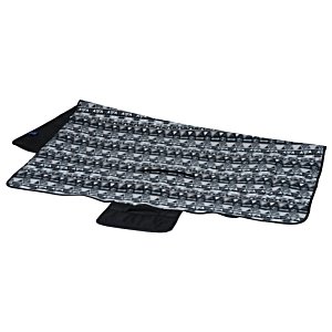 Additional Image 1 - a close-up of a black and white rectangular object