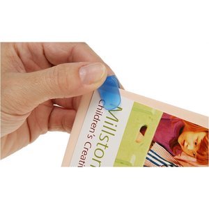 Additional Image 2 - a hand holding a pen