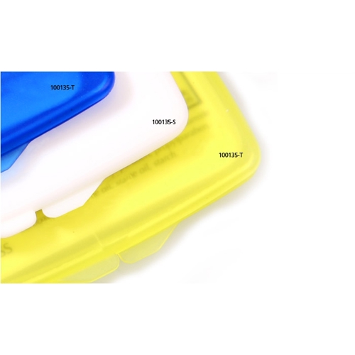 Additional Image 1 - a close up of a yellow and blue object