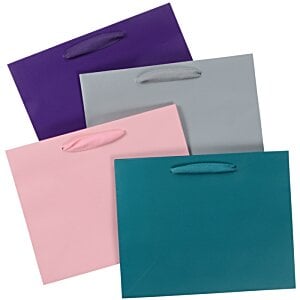 Additional Image 1 - a group of papers with a clip