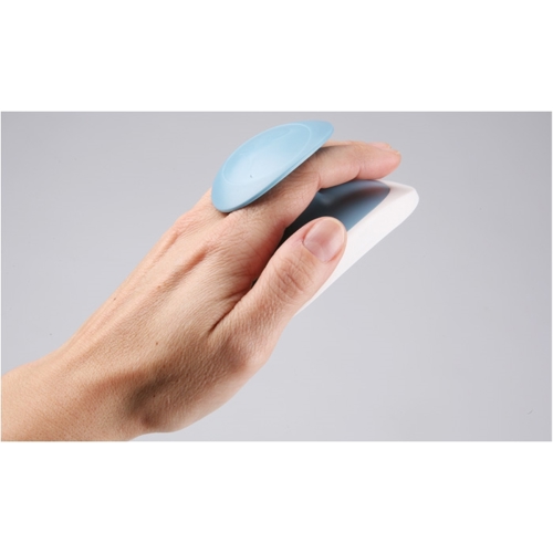 Additional Image 3 - a hand holding a mouse