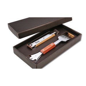 Additional Image 5 - a box with tools in it