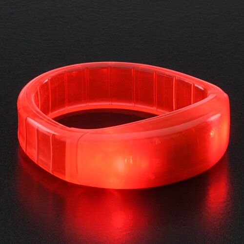 Additional Image 3 - a red ring on a black surface