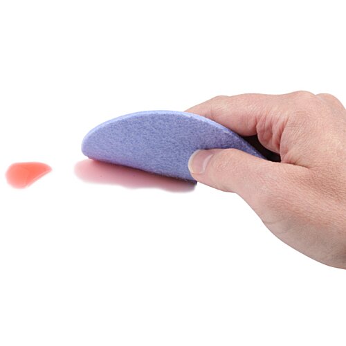 Additional Image 1 - a hand holding a sponge