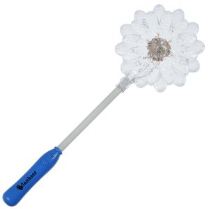 Additional Image 1 - a white and blue pizza cutter