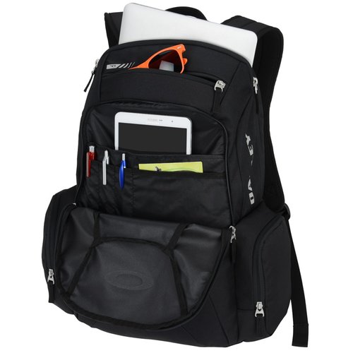 Additional Image 1 - a black backpack with a pocket
