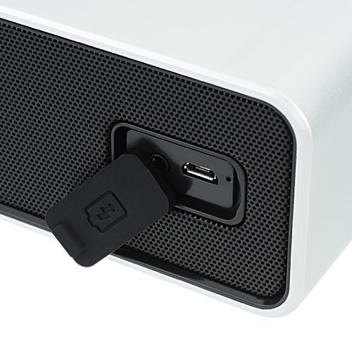 Additional Image 3 - a close up of a plug