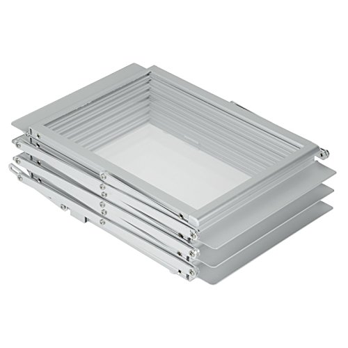 Additional Image 3 - a stack of white plastic containers