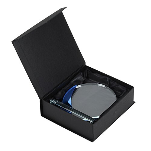 Additional Image 1 - a black box with a blue object in it