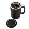 a mug with a lid