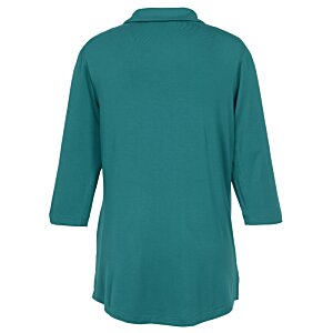 Additional Image 1 - a back view of a green shirt