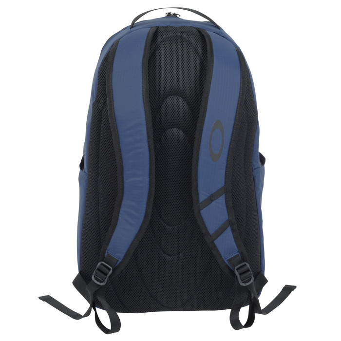  Oakley 28L Sport Backpack 167598