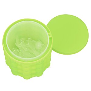 Additional Image 5 - a green container with a lid