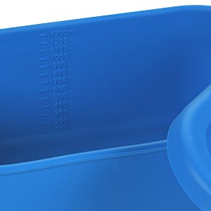 Additional Image 4 - a blue tray with a hole in it