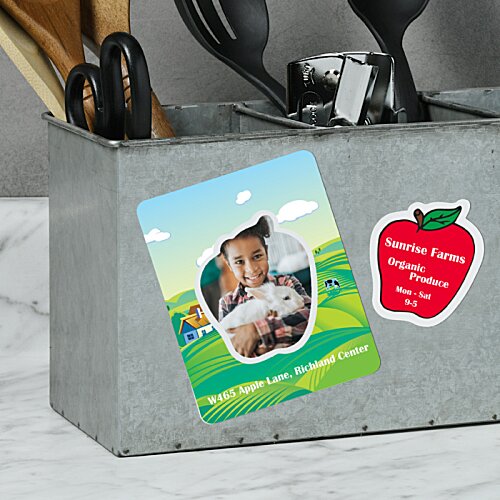 Additional Image 6 - a grey box with a sticker on it