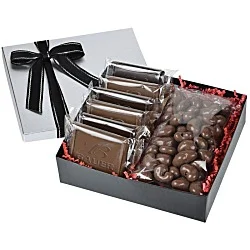 Premium Confection with Cookies - Milk Chocolate Cashews