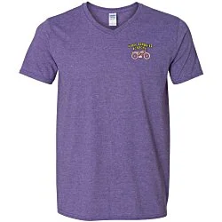 Gildan Softstyle V-Neck T-Shirt - Men's - Embroidered