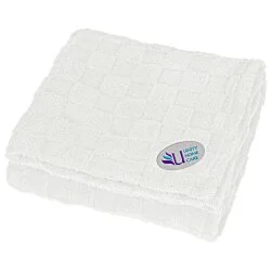 Ultra Plush Checkered Pattern Blanket