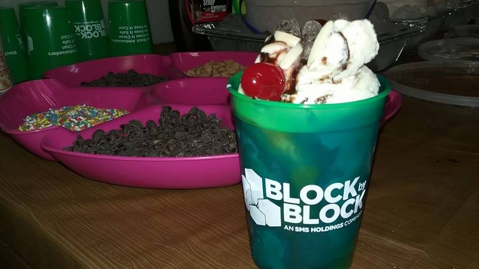 Customer photo from Angie of our Mood Stadium Cup - 12 oz. - 24 hr, a cup of ice cream and chocolate chips